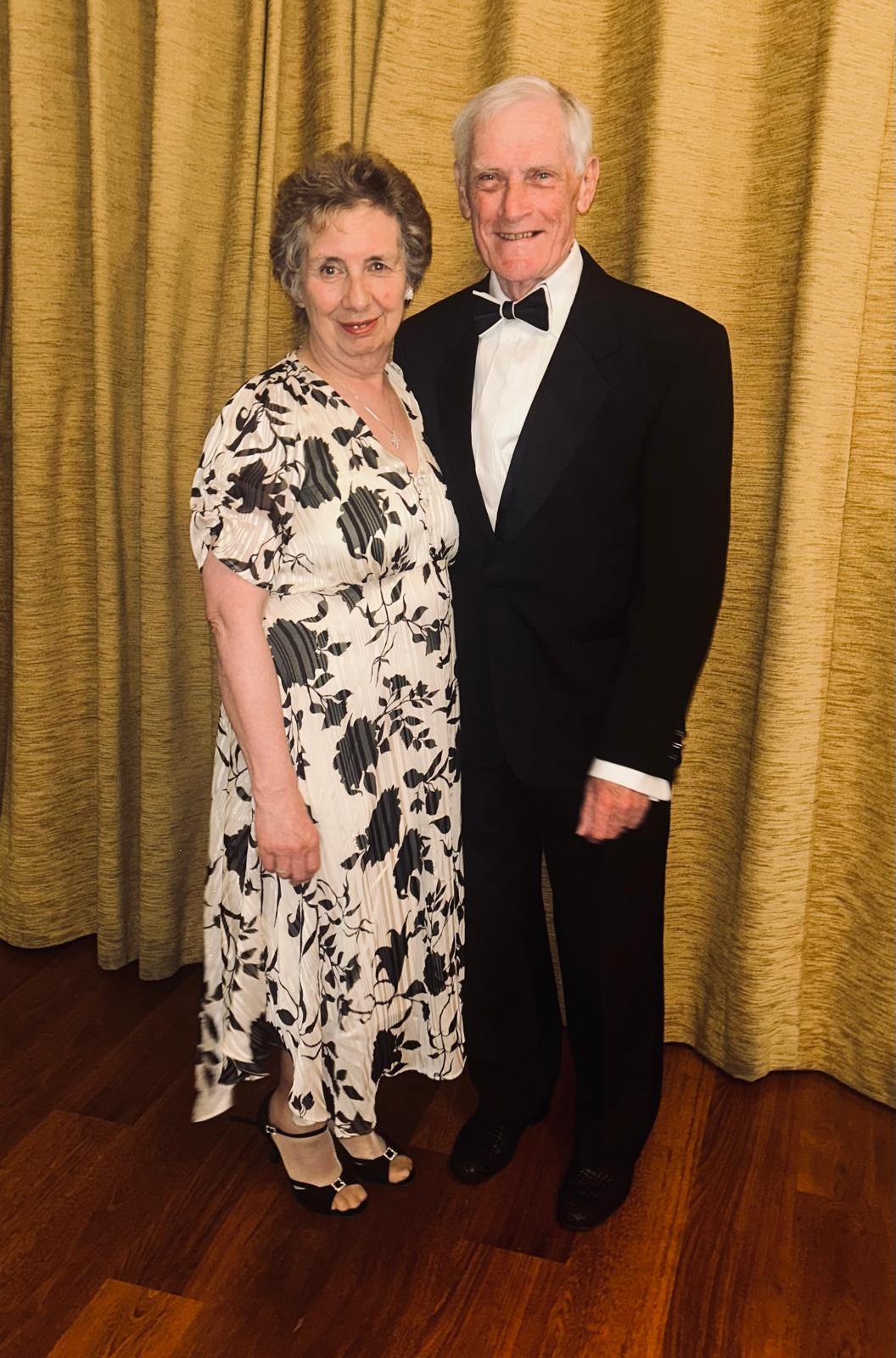 Formal evening portrait 0081